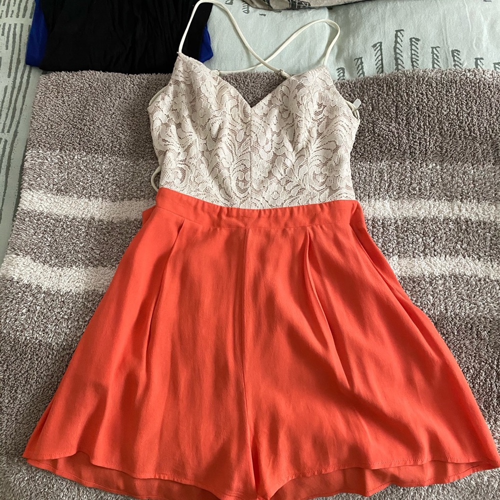 Vestique Romper